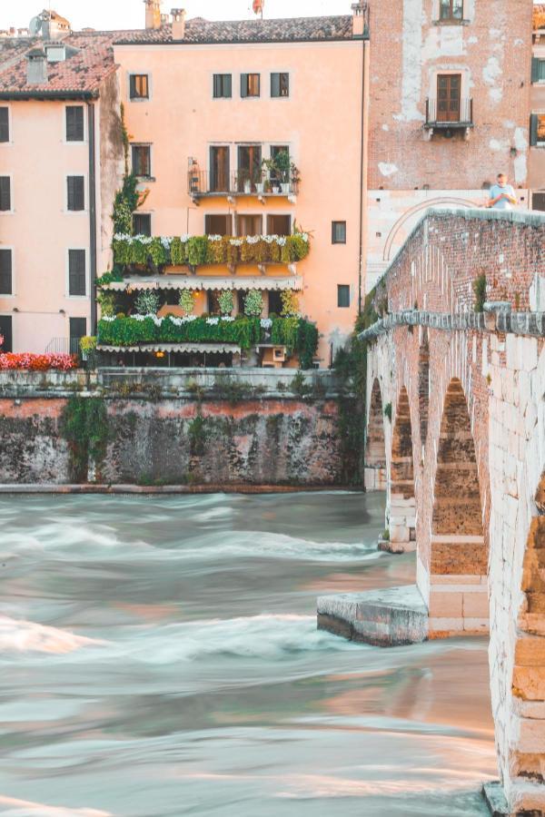 Suite Ponte Pietra Verona Kültér fotó